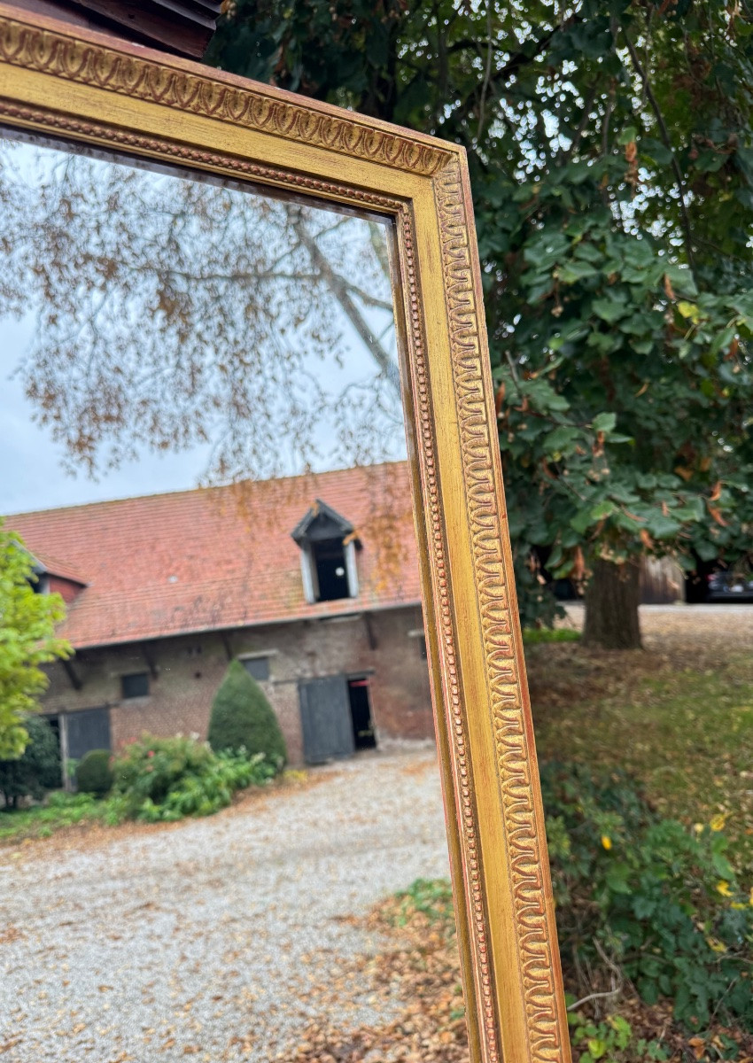 Miroir en bois et stuc doré de style Louis XVI -photo-4