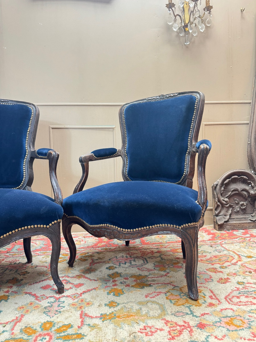 Pair Of Louis XV Period Cabriolet Armchairs, 18th Century -photo-2