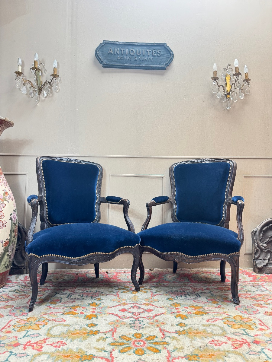 Pair Of Louis XV Period Cabriolet Armchairs, 18th Century -photo-3