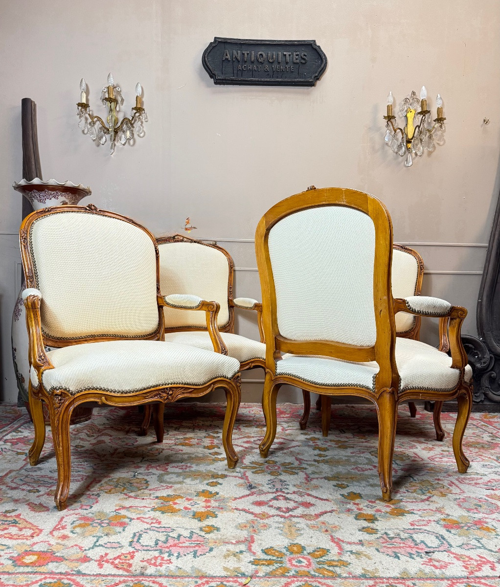 Set Of Four Louis XV Style Armchairs In Natural Wood-photo-3