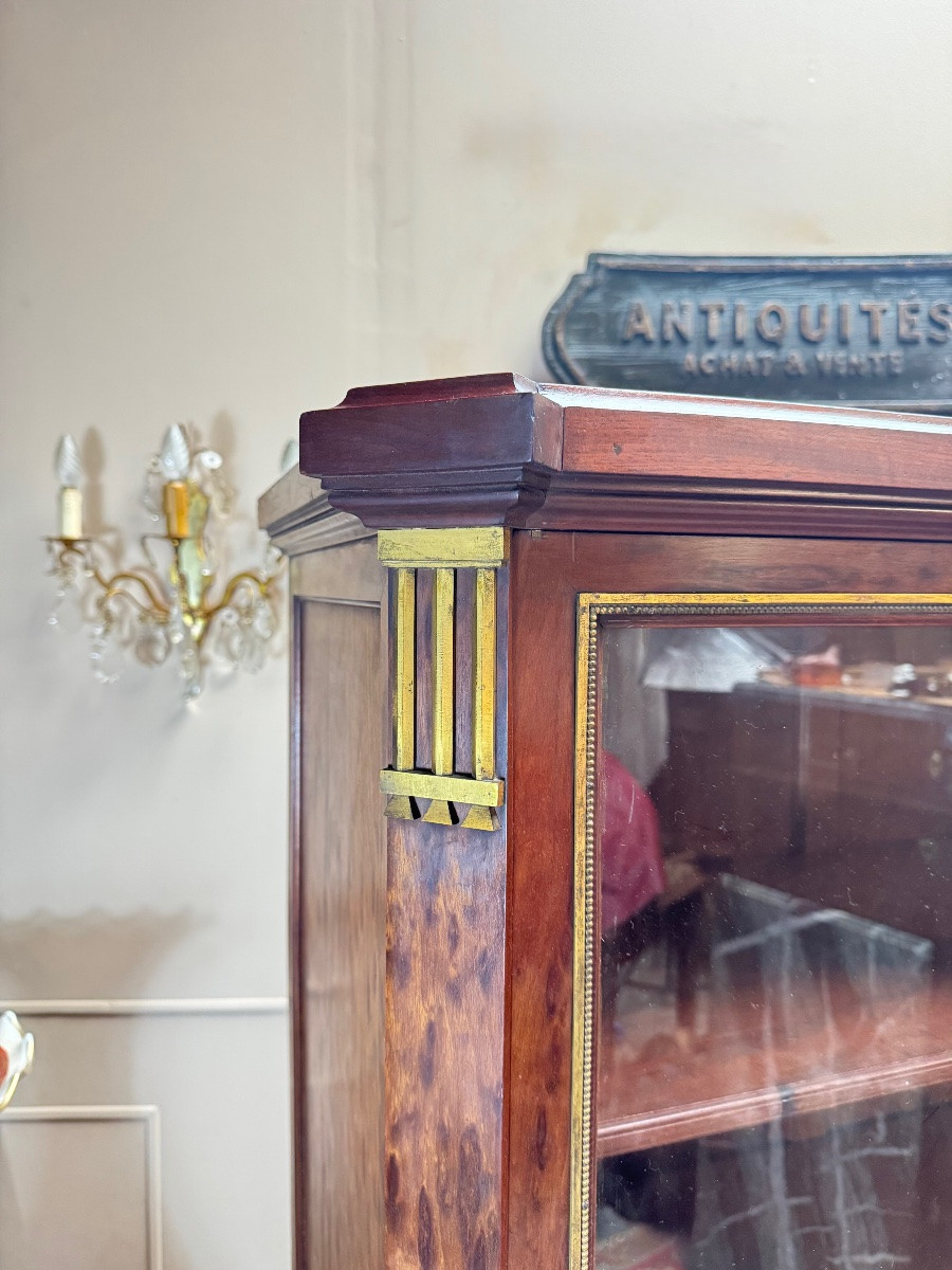 Bibliothèque, vitrine en acajou moucheté de style louis XVI XIX eme siècle -photo-3