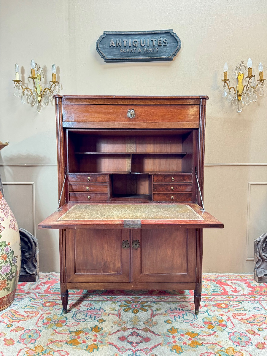 Louis XVI Period Mahogany Secretary, 18th Century -photo-1