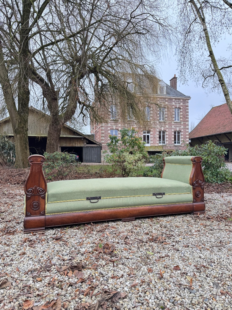 Bench, Daybed Forming A Chest In Mahogany From The 19th-century Restoration Period -photo-4