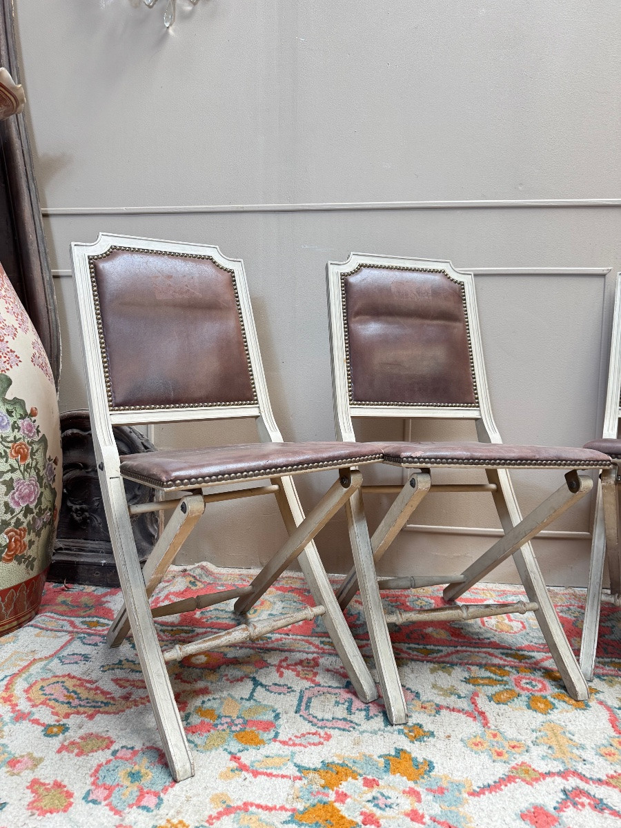 Suite de quatre chaises pliantes en bois laqué de style Louis XVI -photo-3