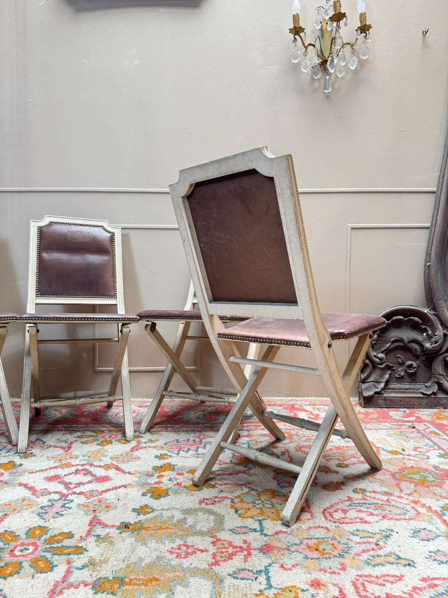Suite de quatre chaises pliantes en bois laqué de style Louis XVI -photo-2