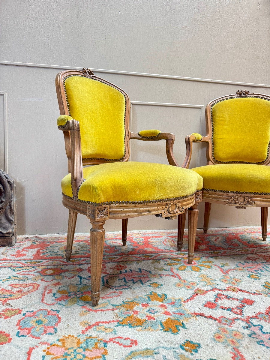 Pair Of Cabriolet Armchairs From The 18th Century Transition Period-photo-4