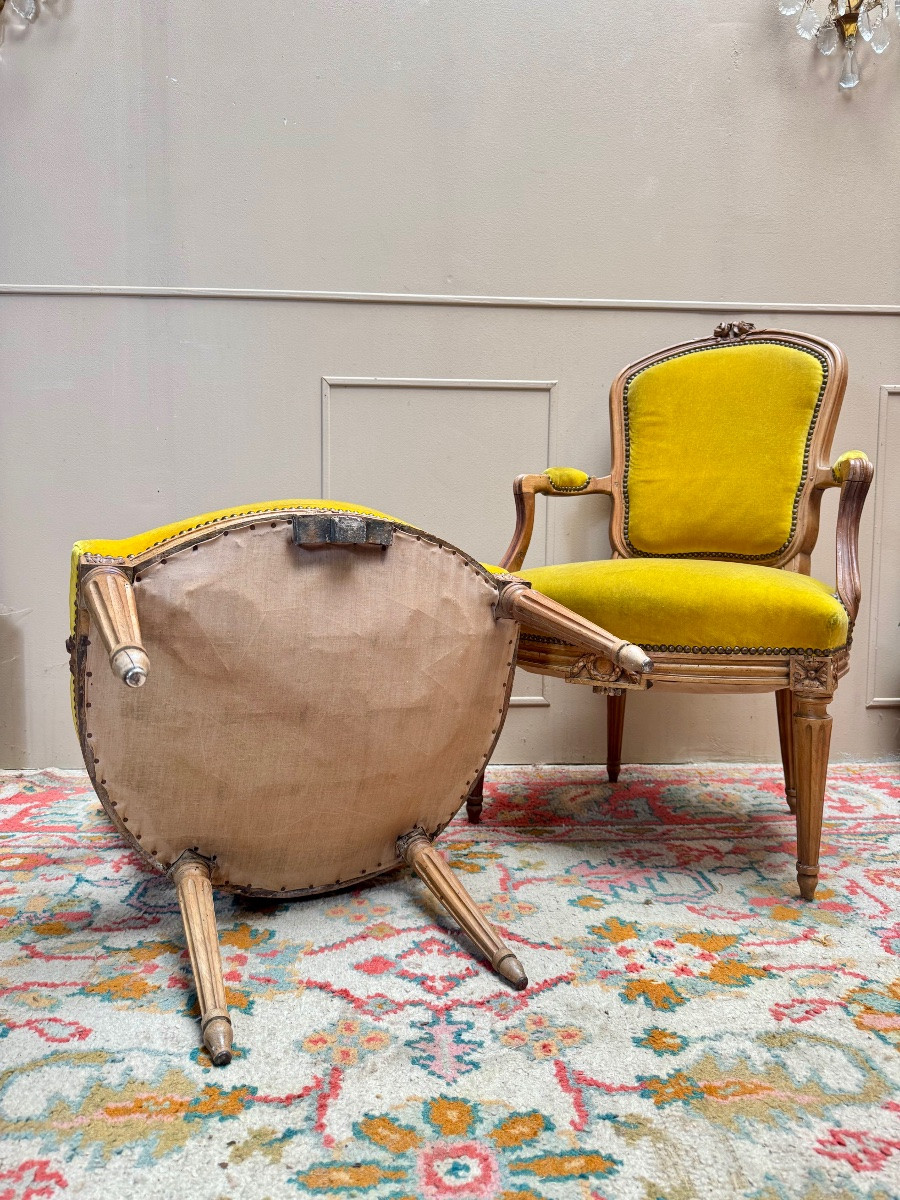 Pair Of Cabriolet Armchairs From The 18th Century Transition Period-photo-7