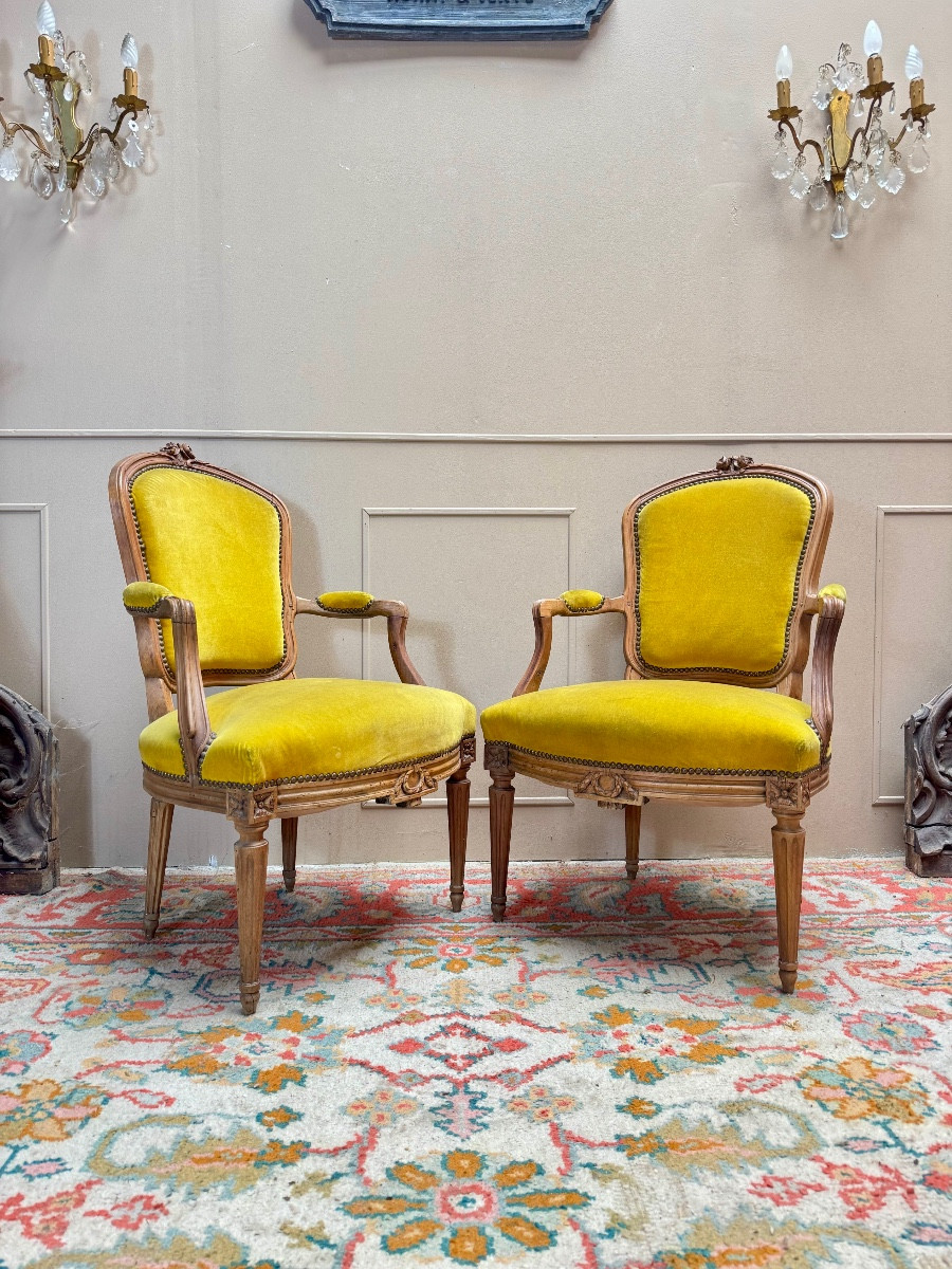 Pair Of Cabriolet Armchairs From The 18th Century Transition Period