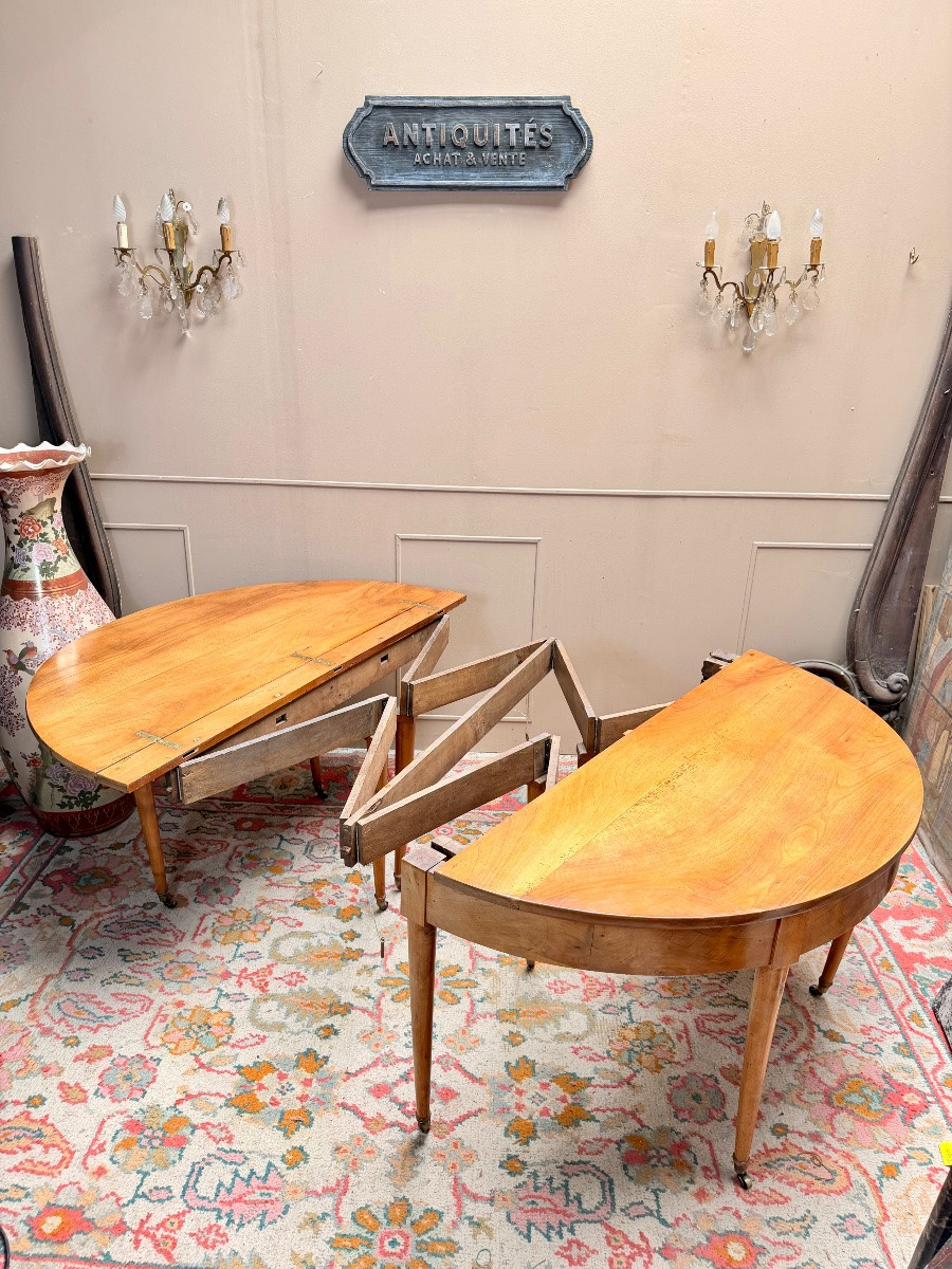 Eighteenth Century Directoire Walnut Half-moon Dining Table-photo-5
