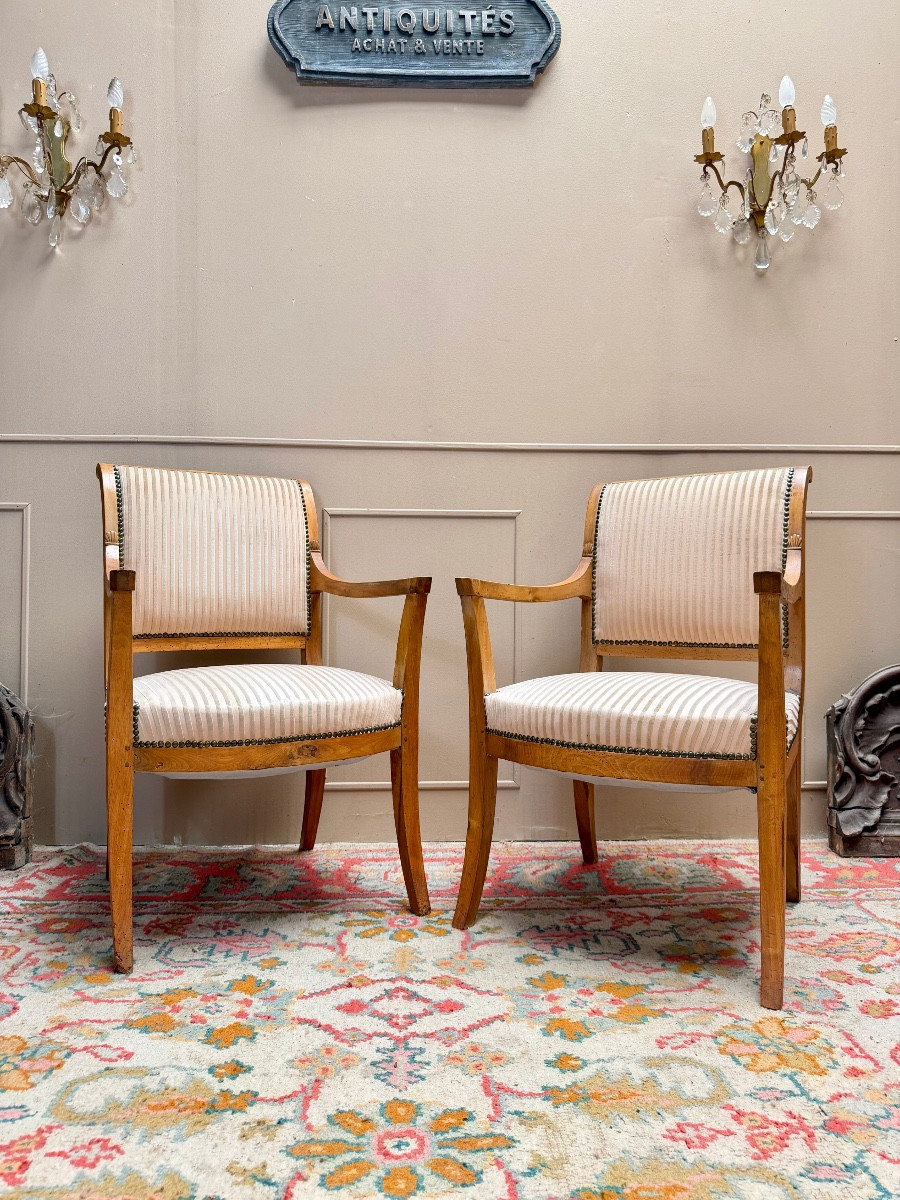 Pair Of Officer's Armchairs From The Directoire Period 18th Century