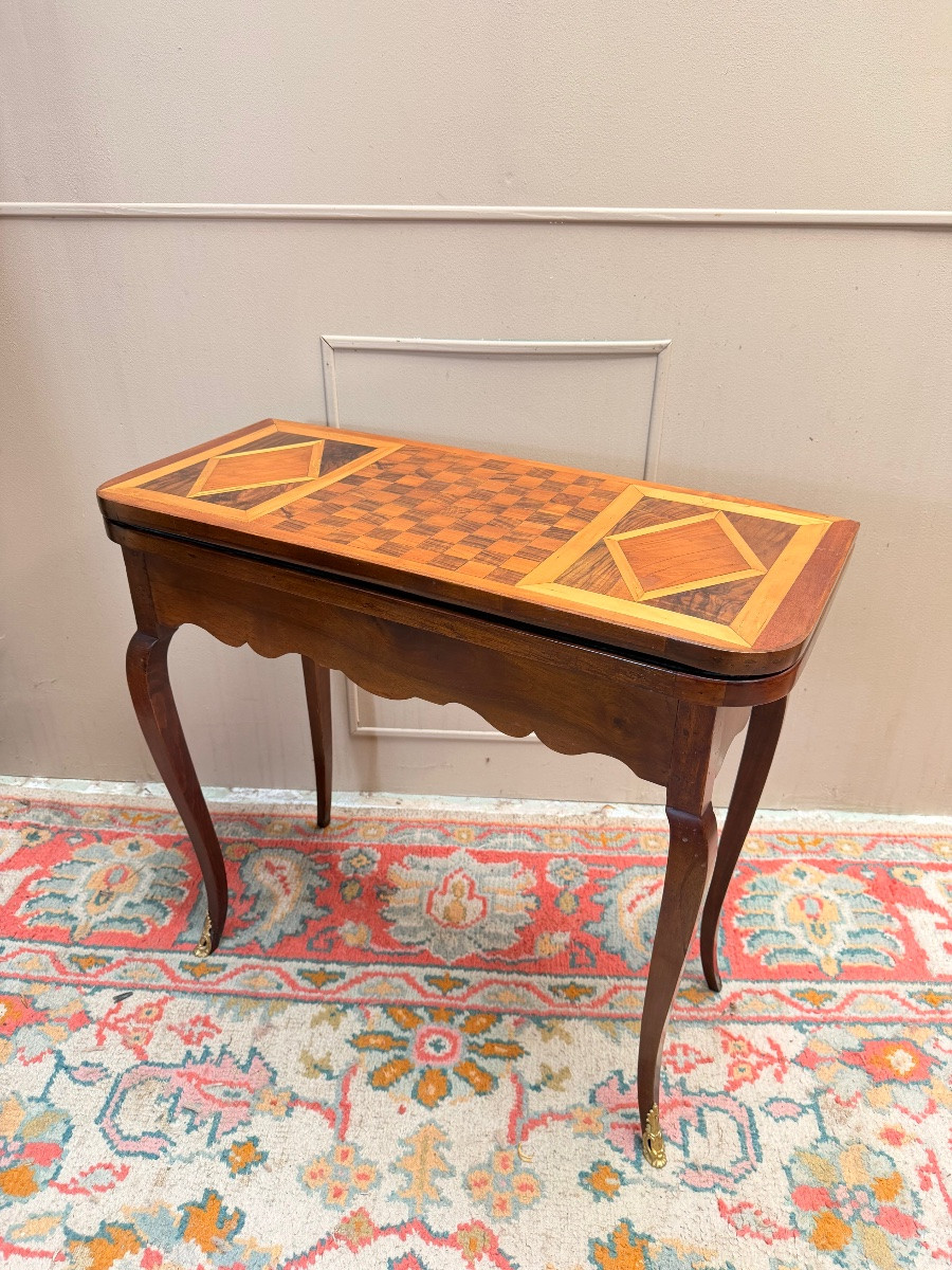 Table à jeux en noyer et bois indigènes d’époque Louis XV XVIII eme siècle -photo-3