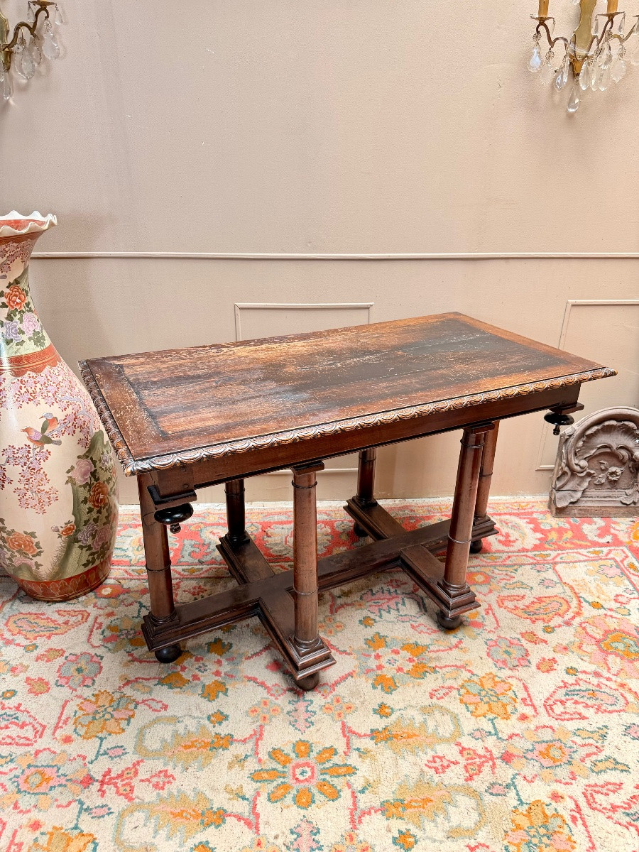 Lorraine Cross Renaissance Table In Walnut 18th Century-photo-3
