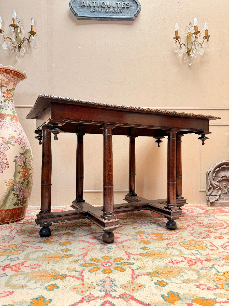 Lorraine Cross Renaissance Table In Walnut 18th Century-photo-1