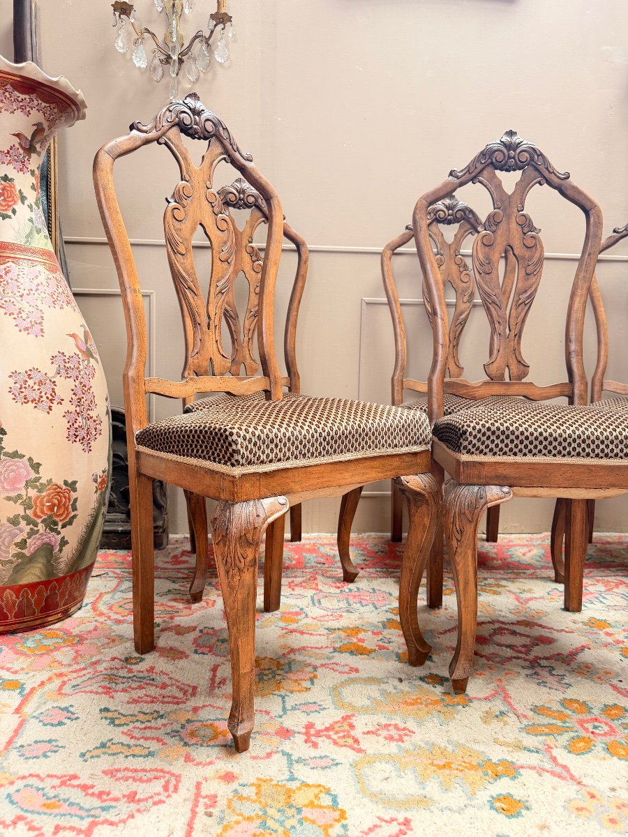 Suite de six chaises en bois naturel de style chippendale XIX eme siècle -photo-2
