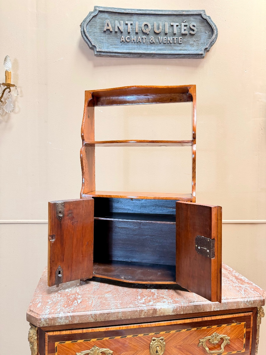 Étagère murale en merisier d’époque Louis XV XVIII eme siècle -photo-4