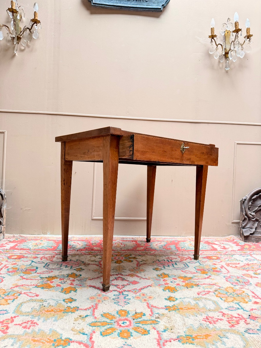 Table à écrire en noyer d’époque directoire XVIII eme siècle -photo-3