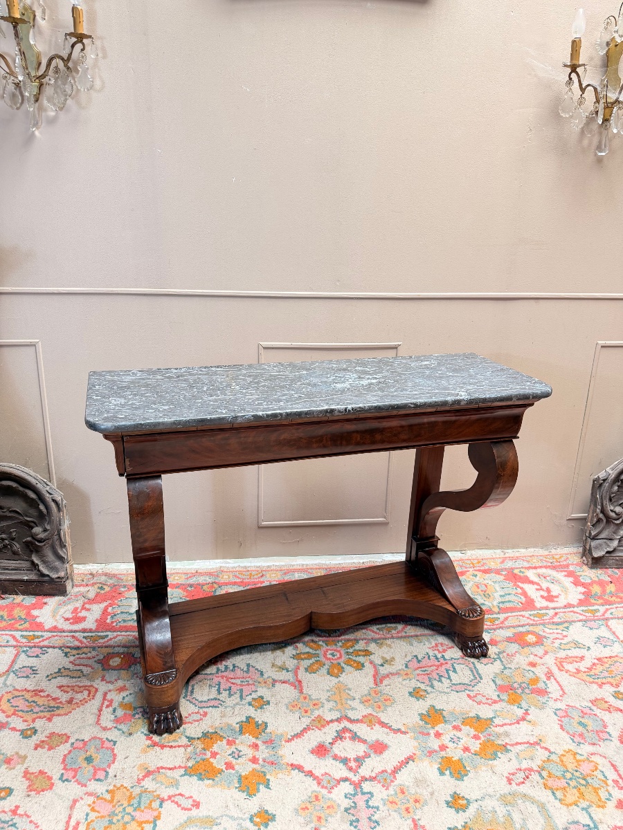 Antique Mahogany Console Table, Restored In The 19th Century -photo-1
