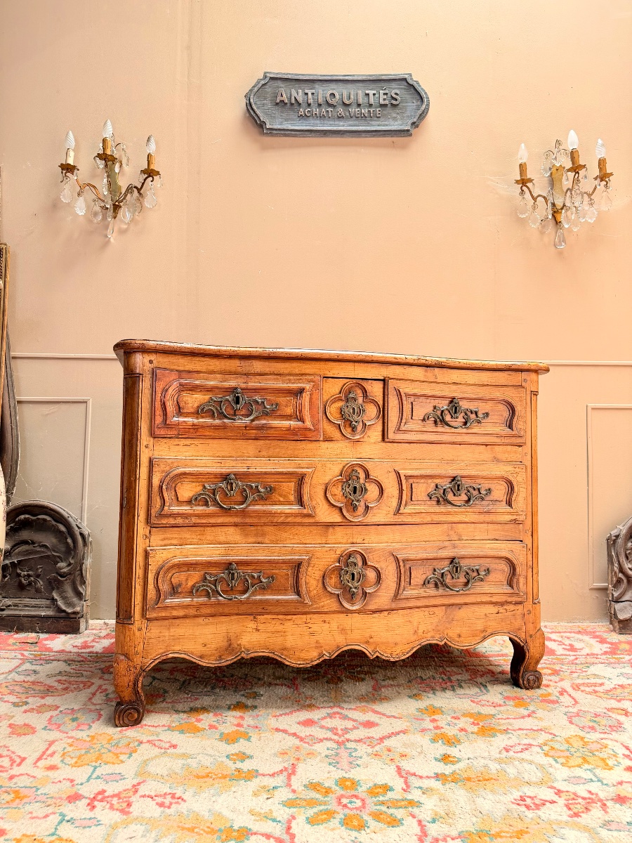 Curved Walnut Chest Of Drawers, Provincial Style, Louis XV Period, 18th Century -photo-5