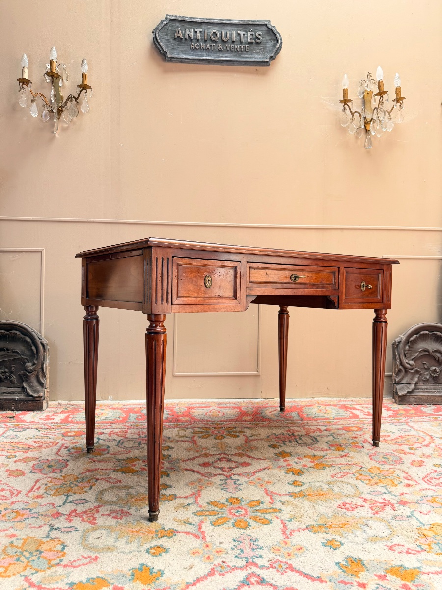 Flat Mahogany Desk In The Louis XVI Style-photo-4