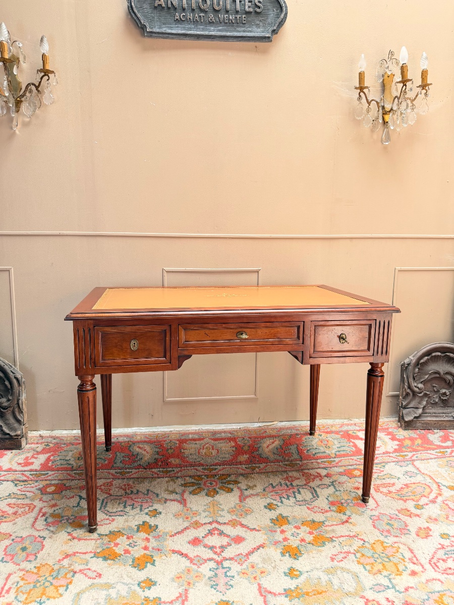 Flat Mahogany Desk In The Louis XVI Style-photo-3