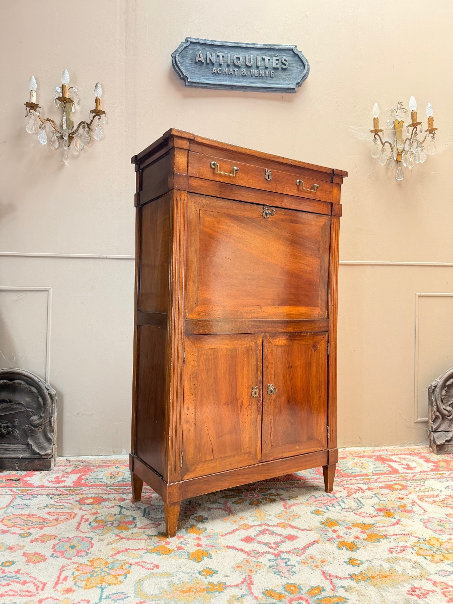 19th-century Louis XVI-style Walnut Secretary Desk 