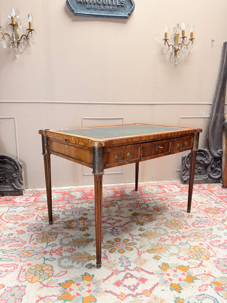 19th-century Louis XVI-style Flat Mahogany Desk -photo-4