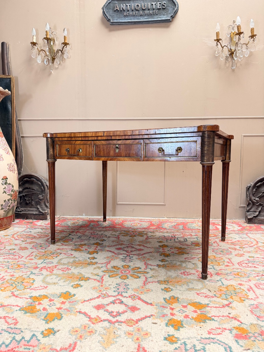 19th-century Louis XVI-style Flat Mahogany Desk -photo-5