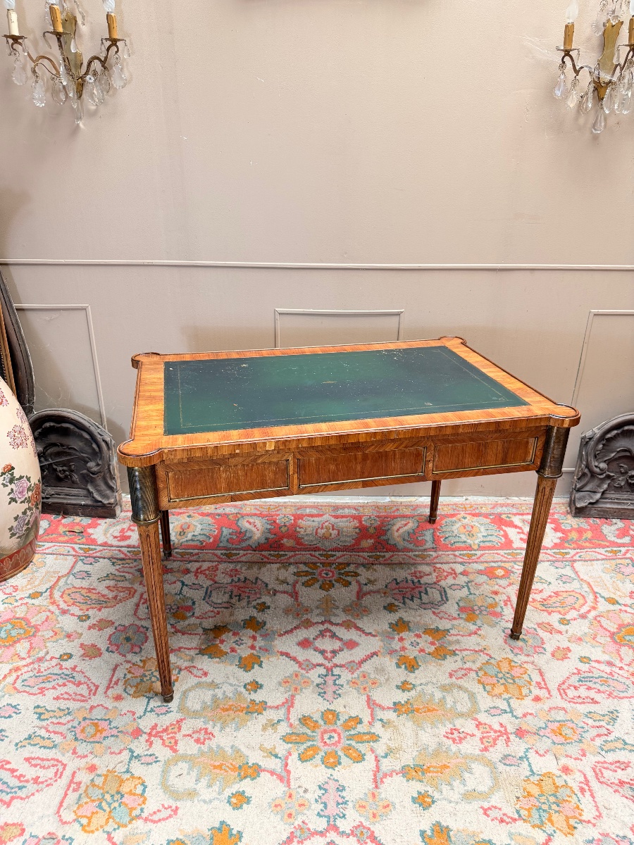 19th-century Louis XVI-style Flat Mahogany Desk -photo-7