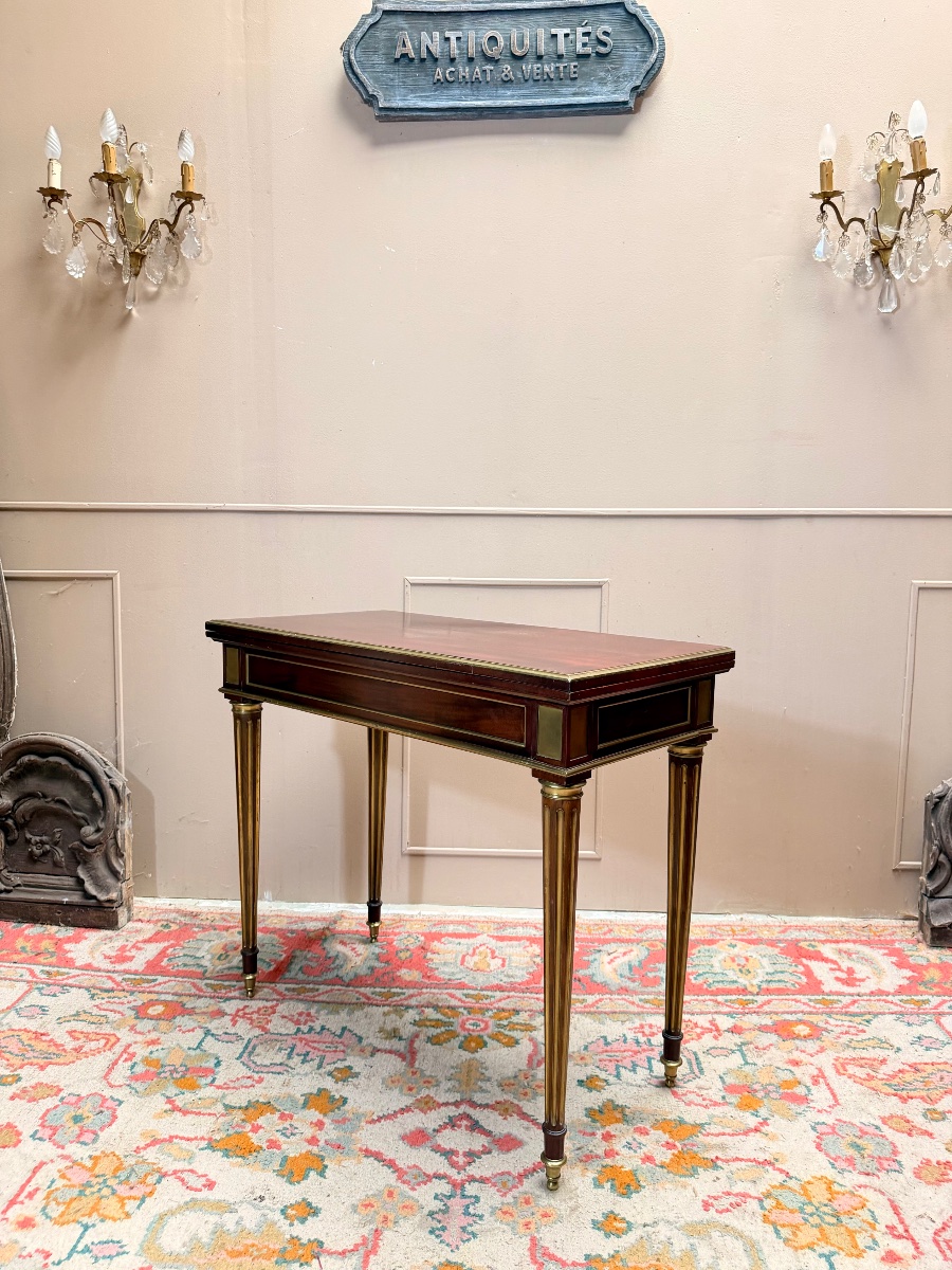 19th-century Louis XVI-style Mahogany Game Table -photo-2