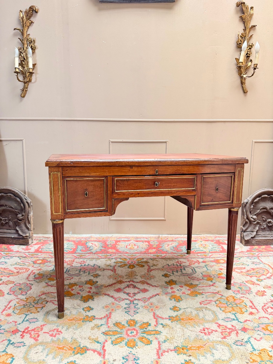 18th-century Louis XVI-style Mahogany Dressing Table -photo-3