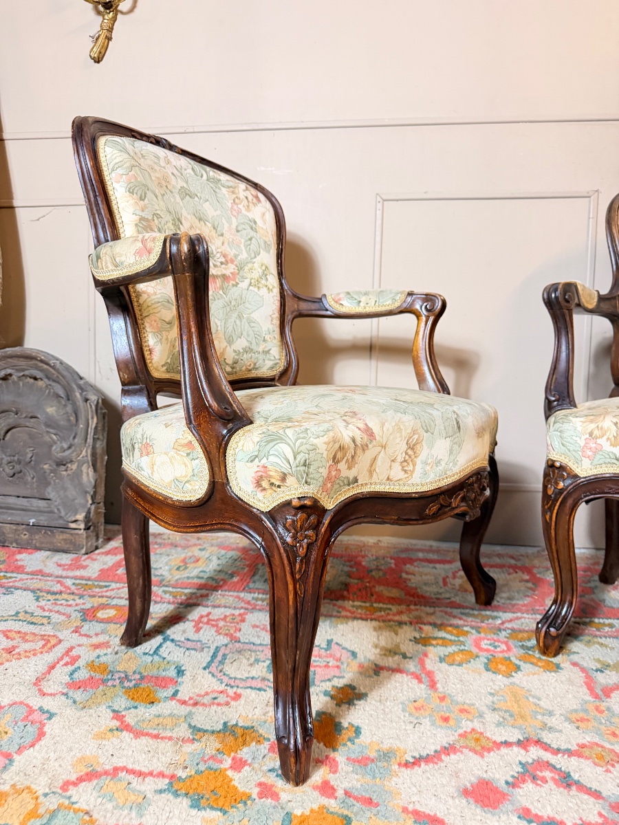 Pair Of 19th-century Louis XV-style Natural Wood Armchairs -photo-4