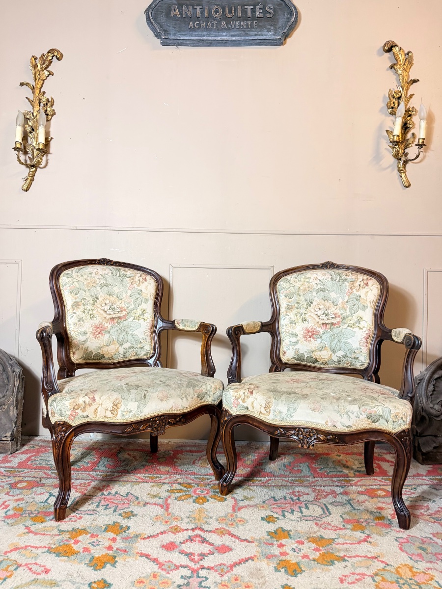 Pair Of 19th-century Louis XV-style Natural Wood Armchairs 
