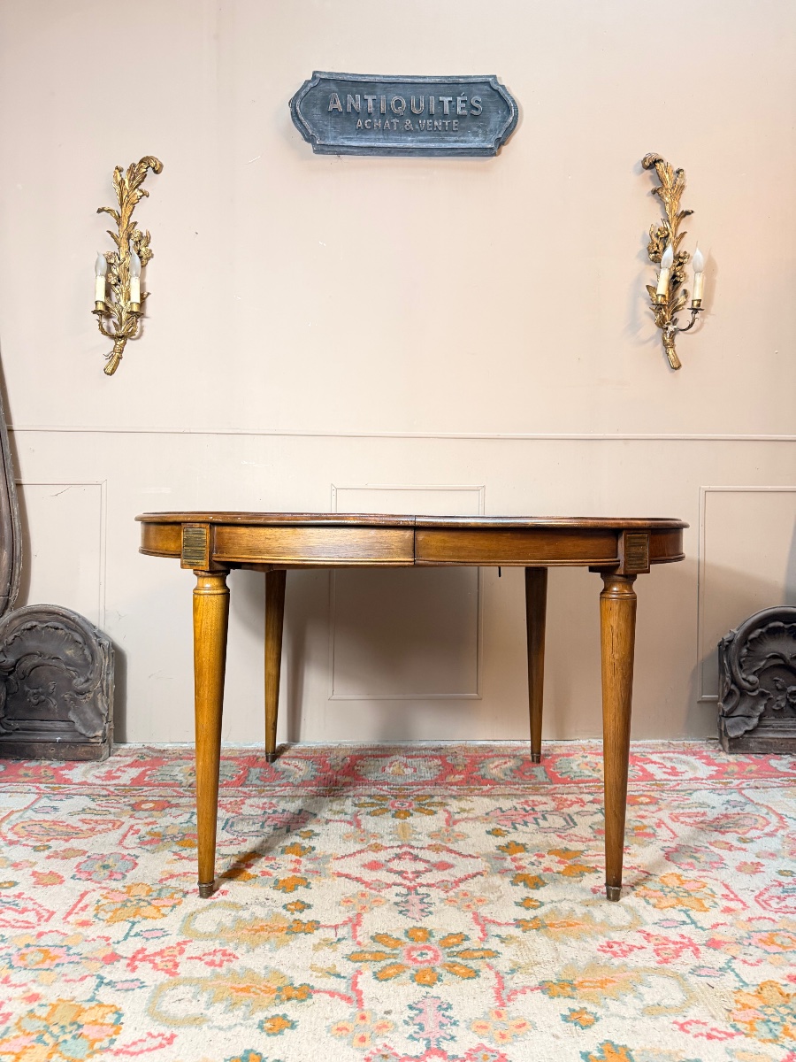 19th-century Louis XVI-style Walnut Dining Table -photo-4