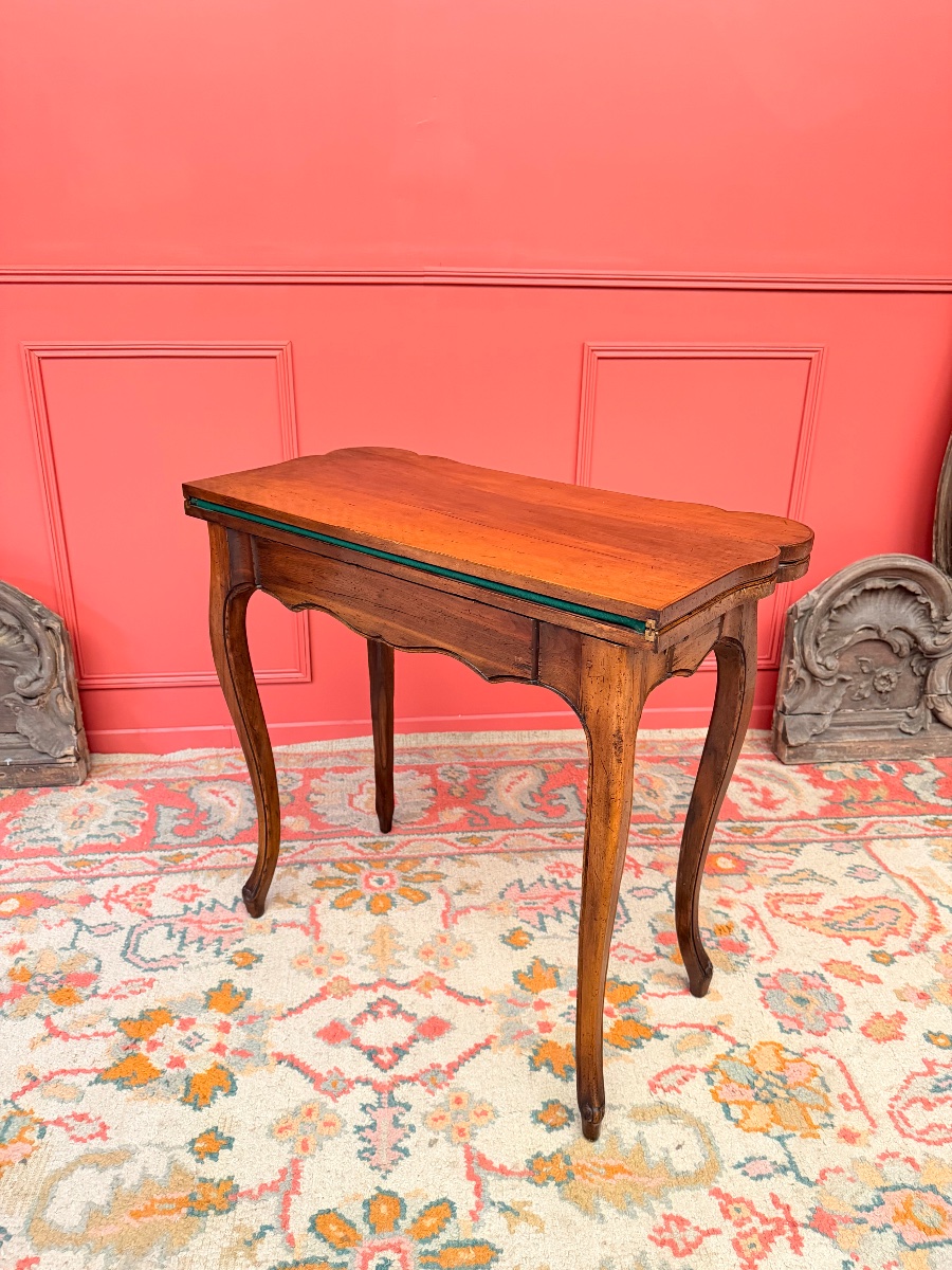 André Mailfert Table à jeux à système en noyer de style Louis XV.-photo-4