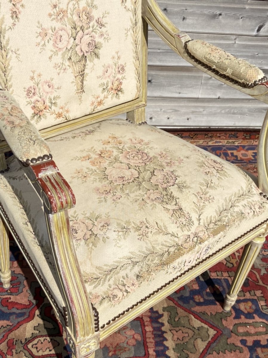 Fauteuil De Style Louis XVI En Bois Laqué -photo-4