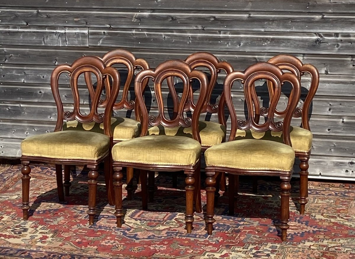 Suite De Six Chaises D’époque XIX Eme En Acajou 