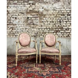 Pair Of Louis XVI Style Cream Lacquered Wood Medallion Back Armchairs