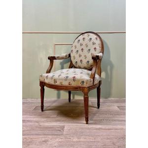 Fauteuil médaillon En Bois Naturel D’époque Louis XVI XVIII Eme Siècle 