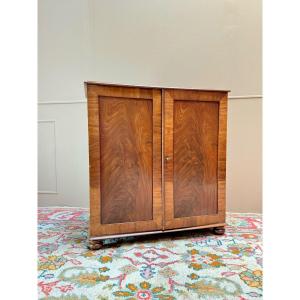 Buffet à Hauteur D’appui En Acajou D’époque Napoléon III XIX Eme Siècle 