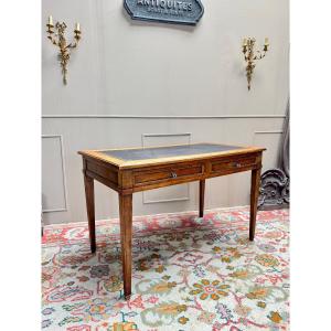 Bureau plat en noyer de style Louis XVI XIX eme siècle 