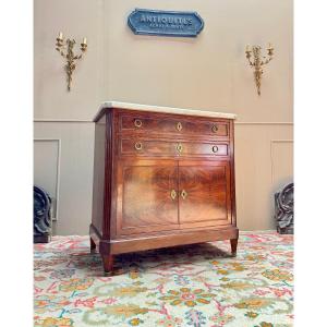 Buffet en acajou flammé d’époque directoire XVIII eme siècle 