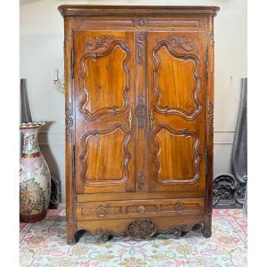 Armoire en noyer travail provençale d’époque régence XVIII eme siècle 