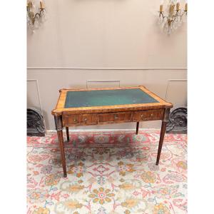 Bureau plat en acajou de style Louis XVI XIX eme siècle 