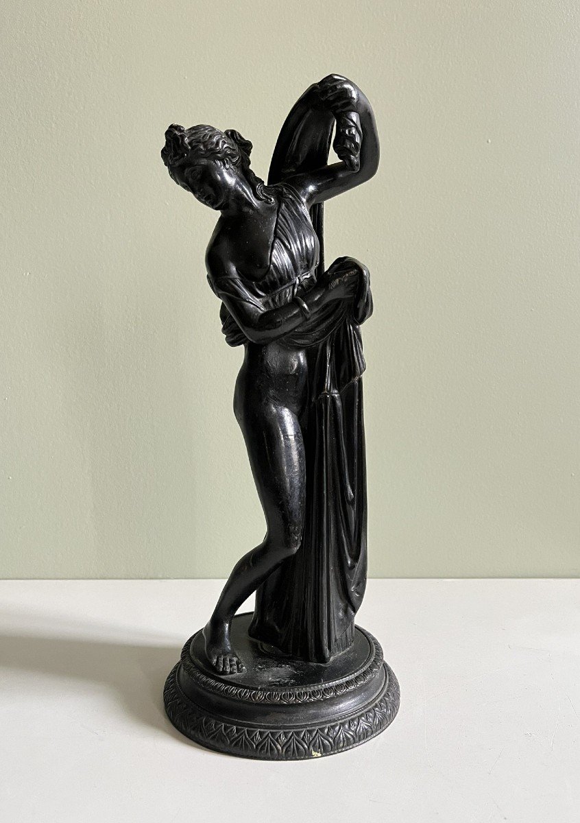 Vénus Callipyge - Bronze d'Après l'Antique - Souvenir Du Grand Tour - Patine Noire  - C. 1830