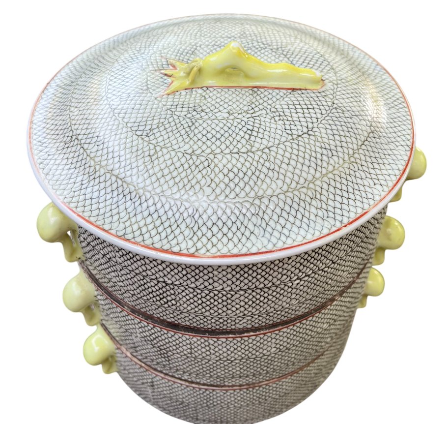 China - Covered Porcelain And Enamel Treat Box - Republic Period-photo-2
