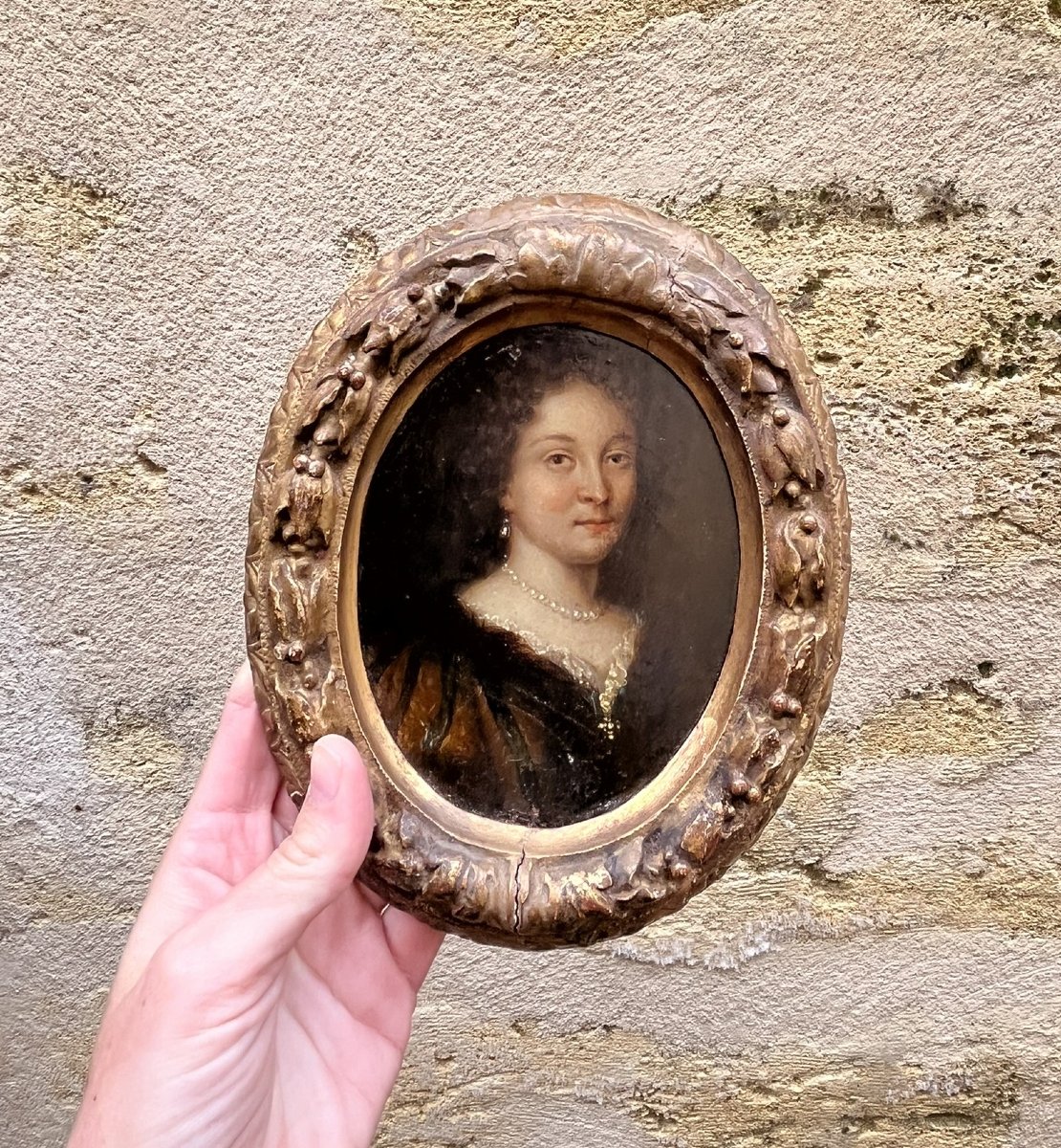 17th Century Oil On Wood - Portrait Of A Woman Of Quality - Original Carved And Gilded Wooden Frame-photo-2