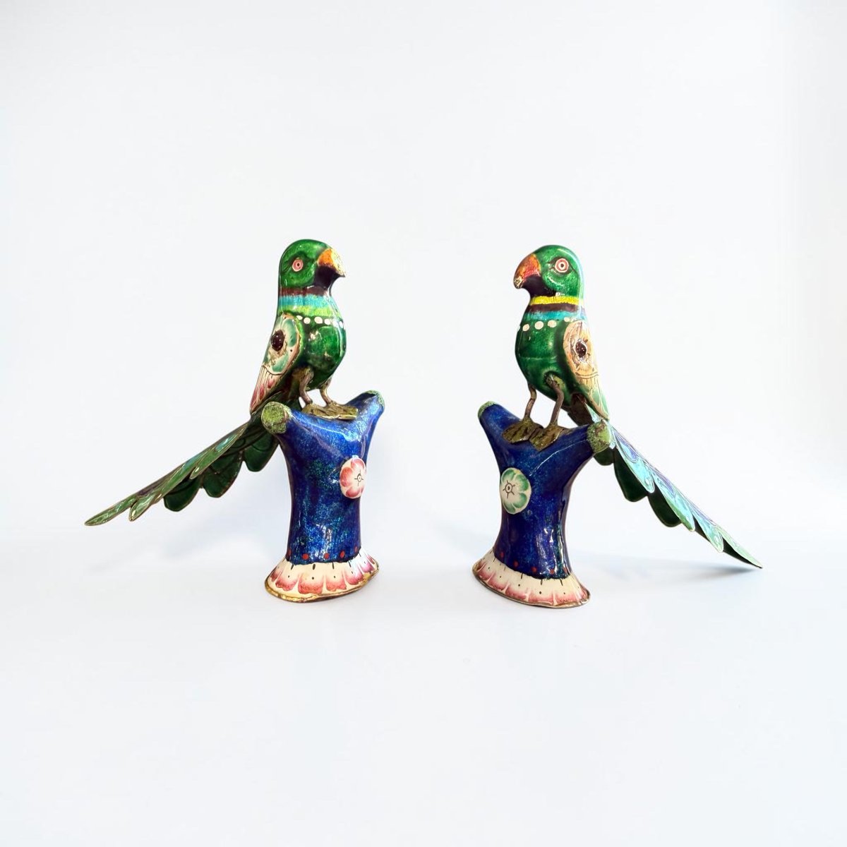 Pair Of Enameled Silver Parrots – Indo-mughal Art / Lucknow – Circa 1900