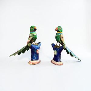Pair Of Enameled Silver Parrots – Indo-mughal Art / Lucknow – Circa 1900