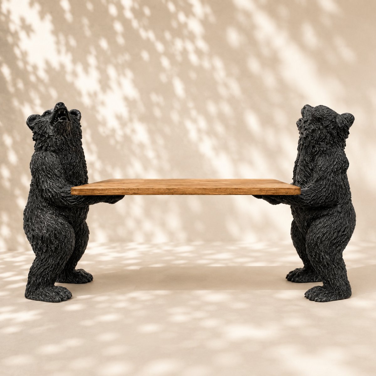 Table basse sculpturale aux deux ours en bois patiné noir et plateau en frêne-photo-2
