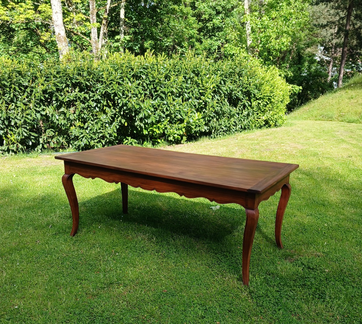 Table de ferme de style Louis XV